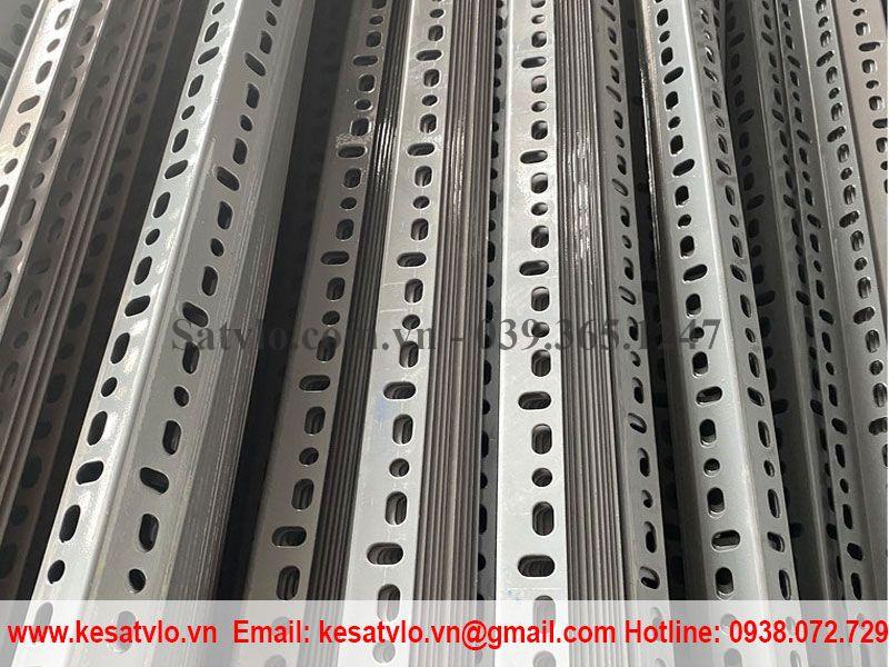 Sắt V Lỗ Phường Chợ Lớn