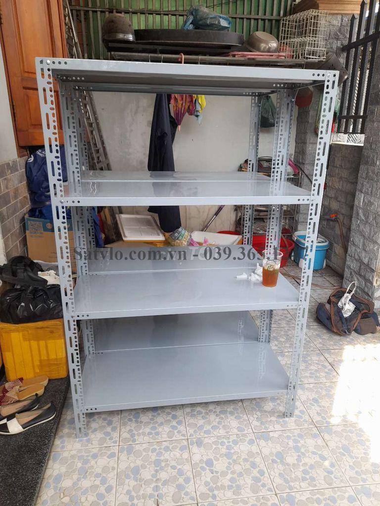 Sắt V Lỗ Phường Tân uyên